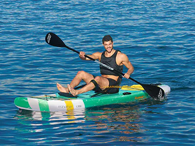 Aufblasbares Surfbrett